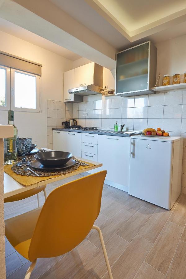 Apartment Yellow Poreč Exteriér fotografie